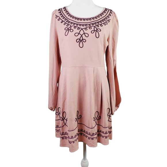 Umgee Pink Pleated A-Line Dress w/ Swirly Appliqué & Cold Shoulder Sleeve, Sz M - Picture 1 of 11